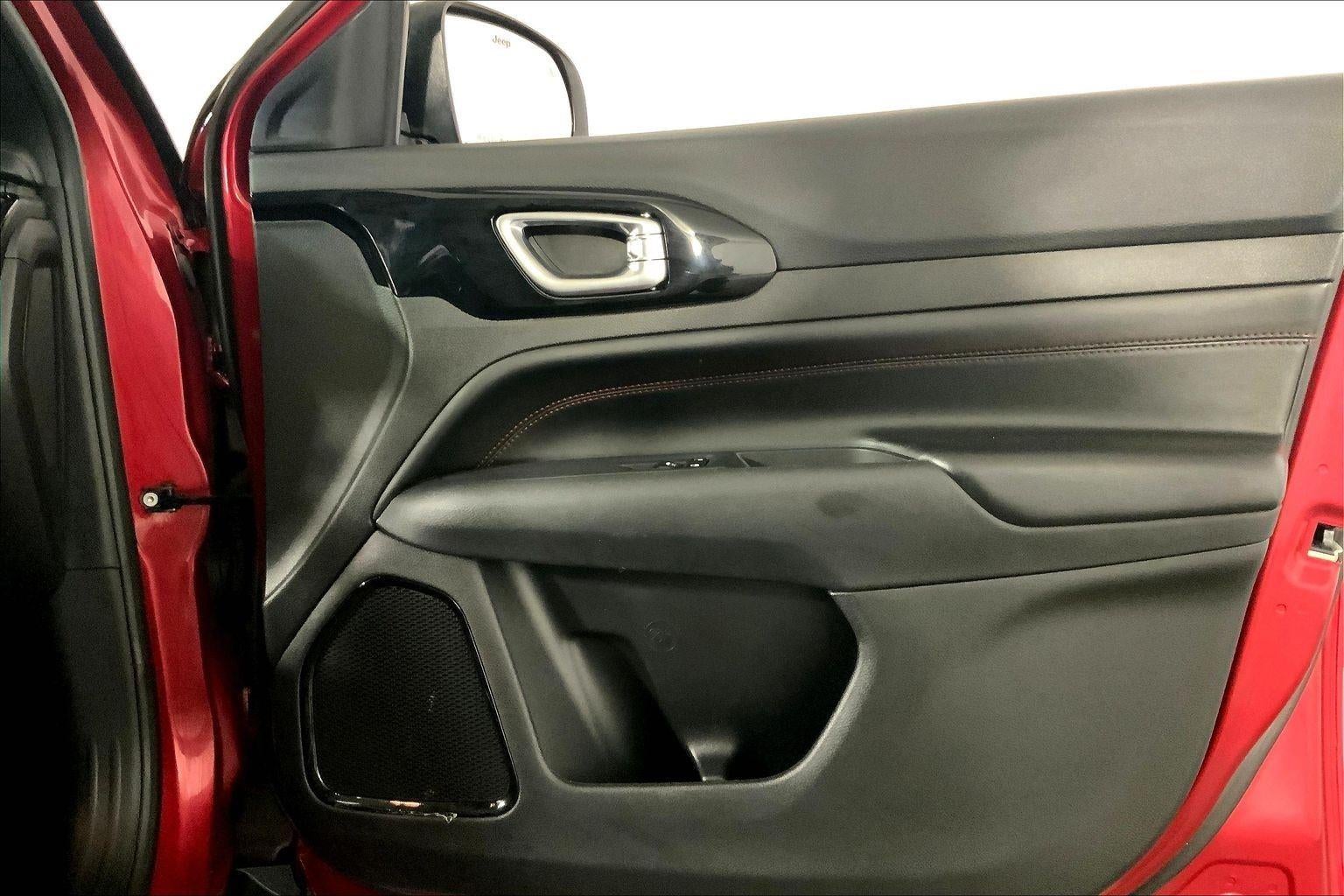 2025 Jeep Compass Trailhawk 4x4