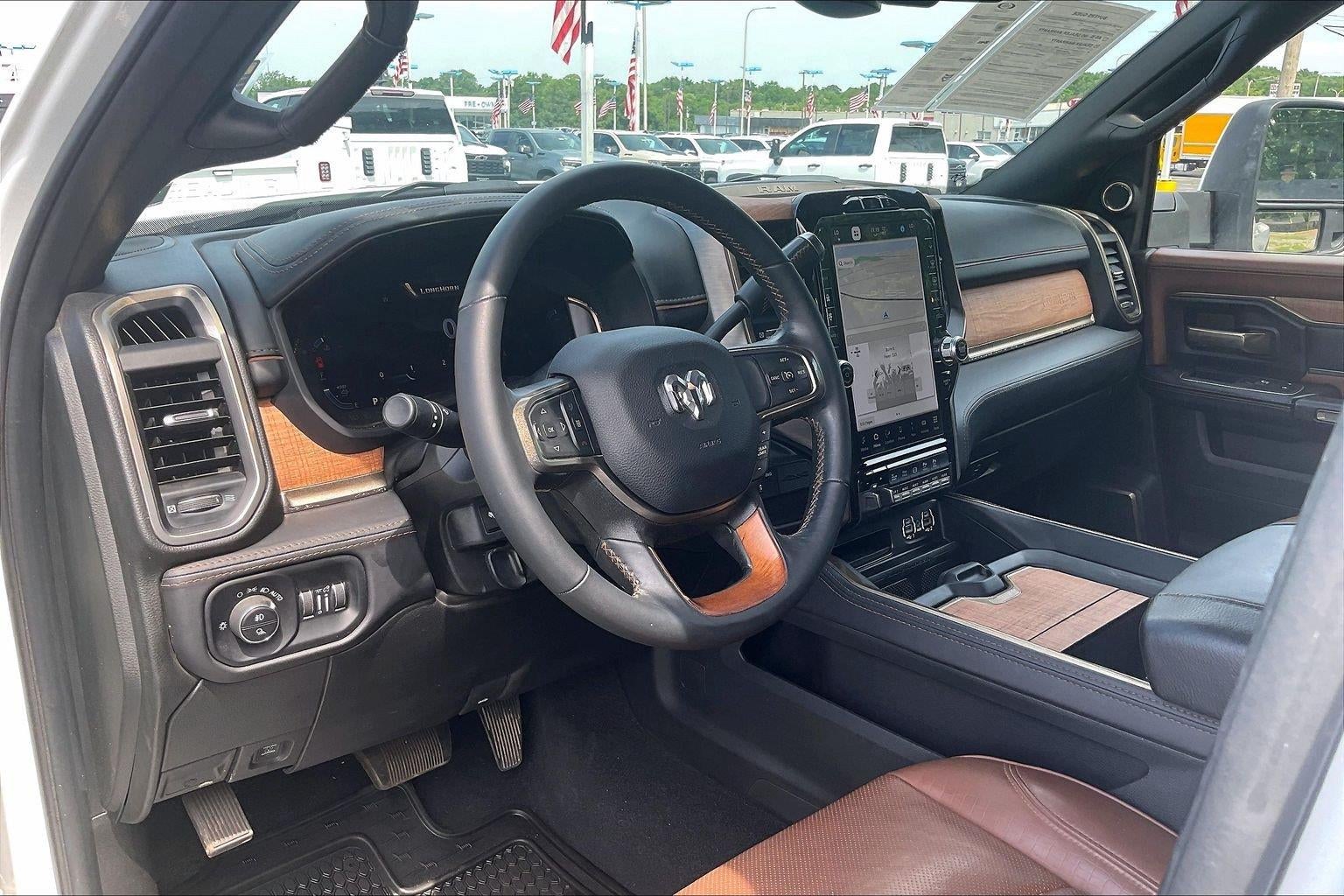 2023 RAM 3500 Limited Longhorn Crew Cab 4x4 8' Box