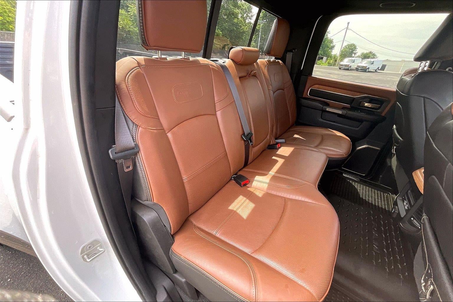 2023 RAM 3500 Limited Longhorn Crew Cab 4x4 8' Box