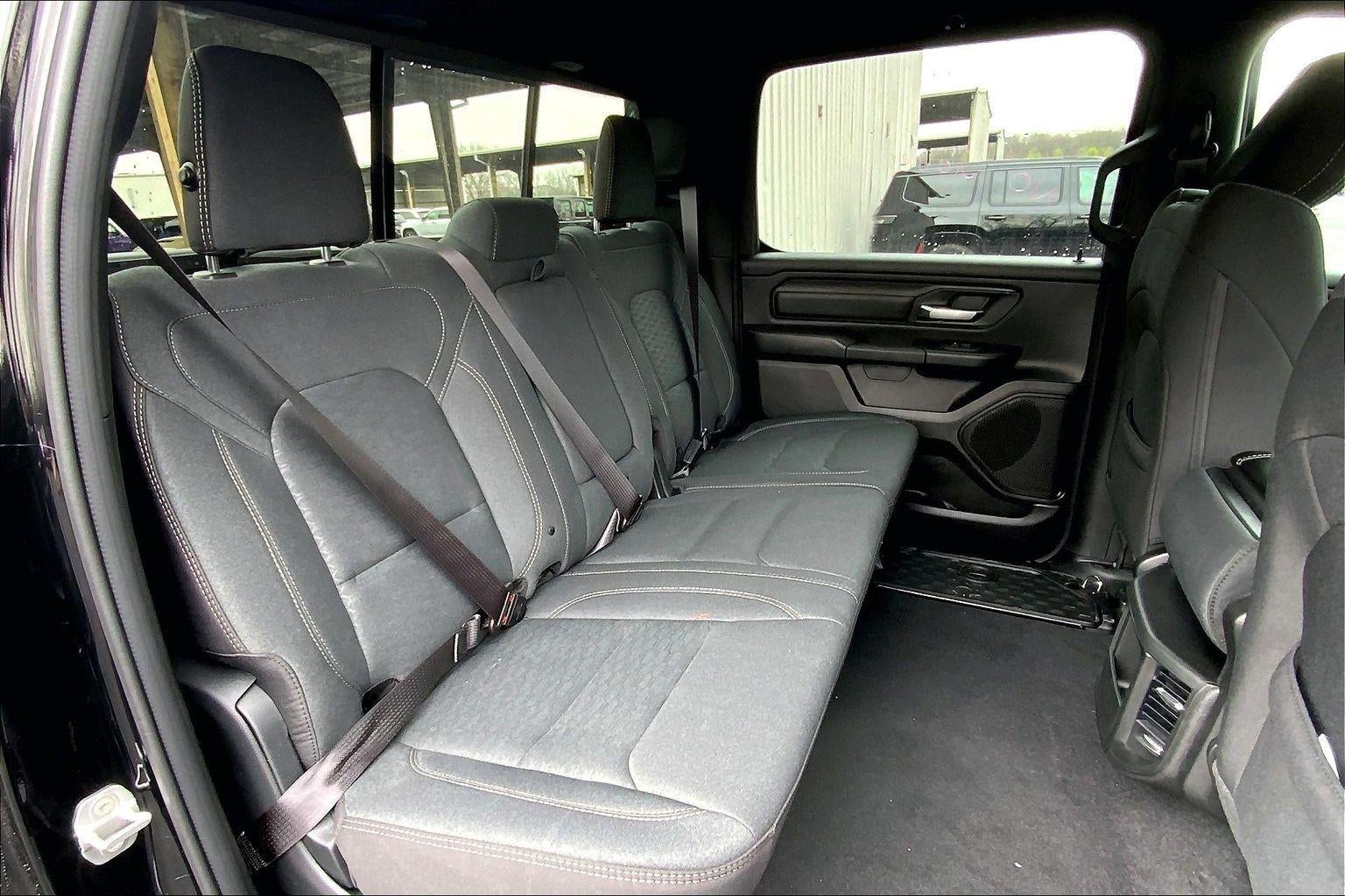 2026 RAM 1500 Warlock Crew Cab 4x4 5'7' Box