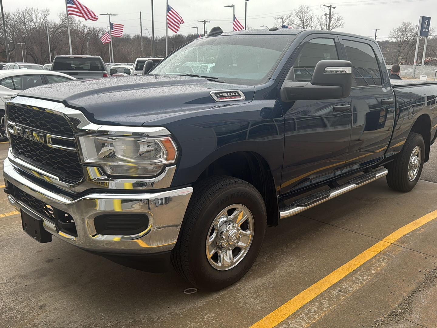 2024 RAM 2500 Tradesman Crew Cab 4x4 6'4' Box