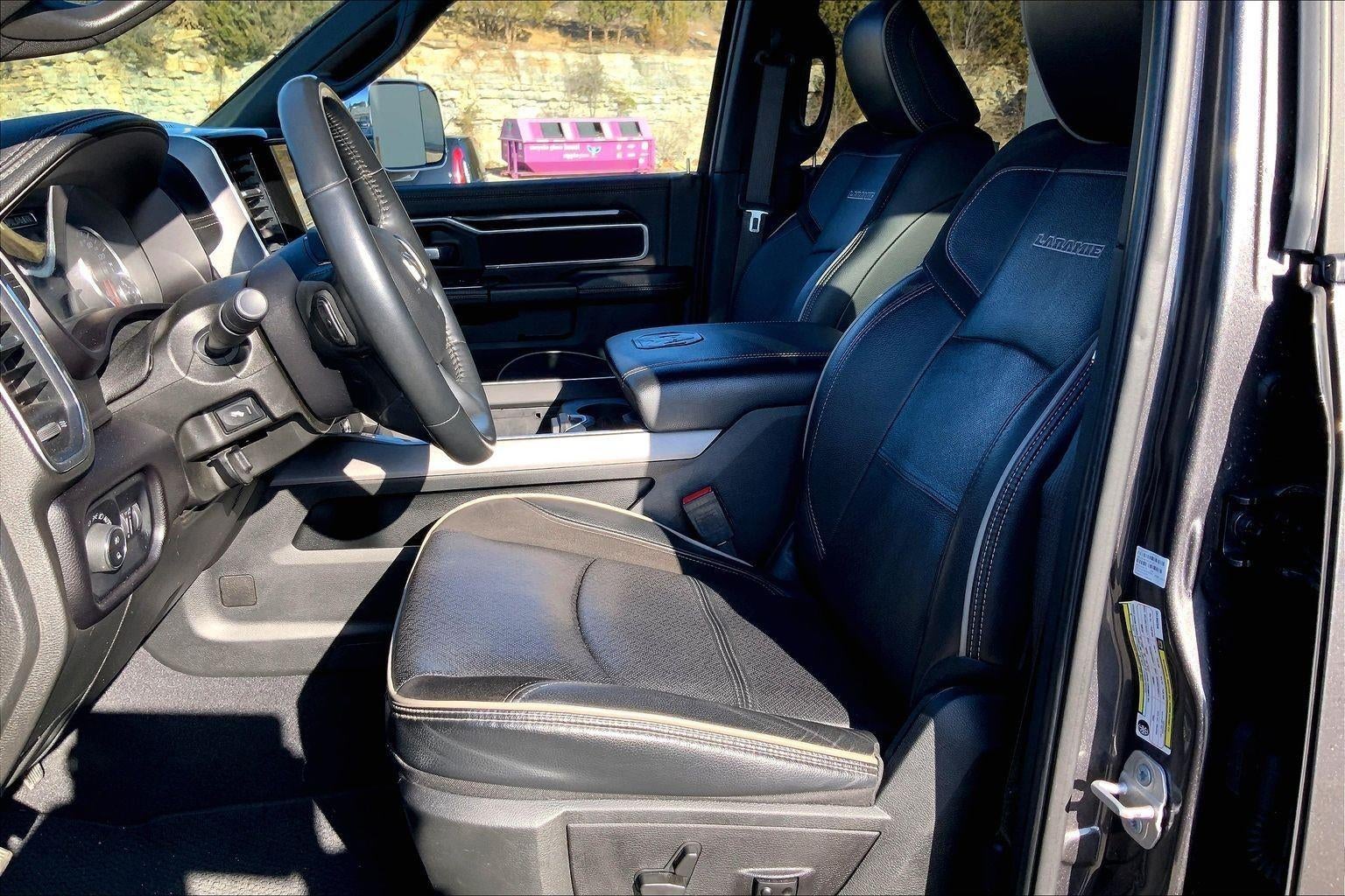 2022 RAM 2500 Laramie Crew Cab 4x4 6'4' Box