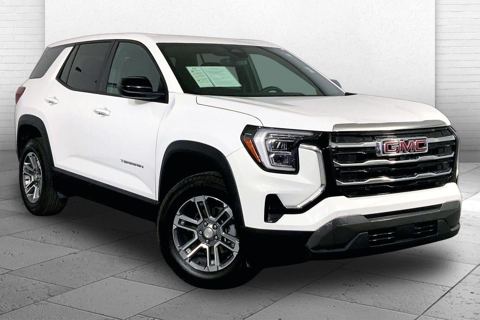 2026 GMC Terrain Elevation FWD's photo