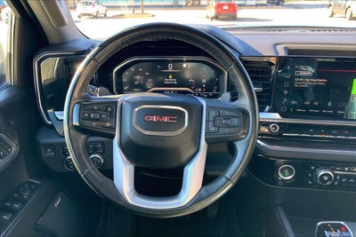 2023 GMC Sierra 1500 4WD Crew Cab Short Box SLT