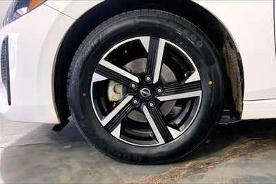 2024 Nissan Sentra SV Xtronic CVT