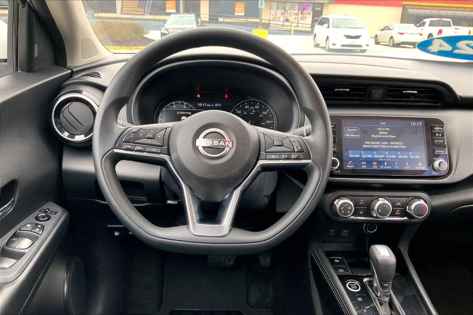 2024 Nissan Kicks SV Xtronic CVT