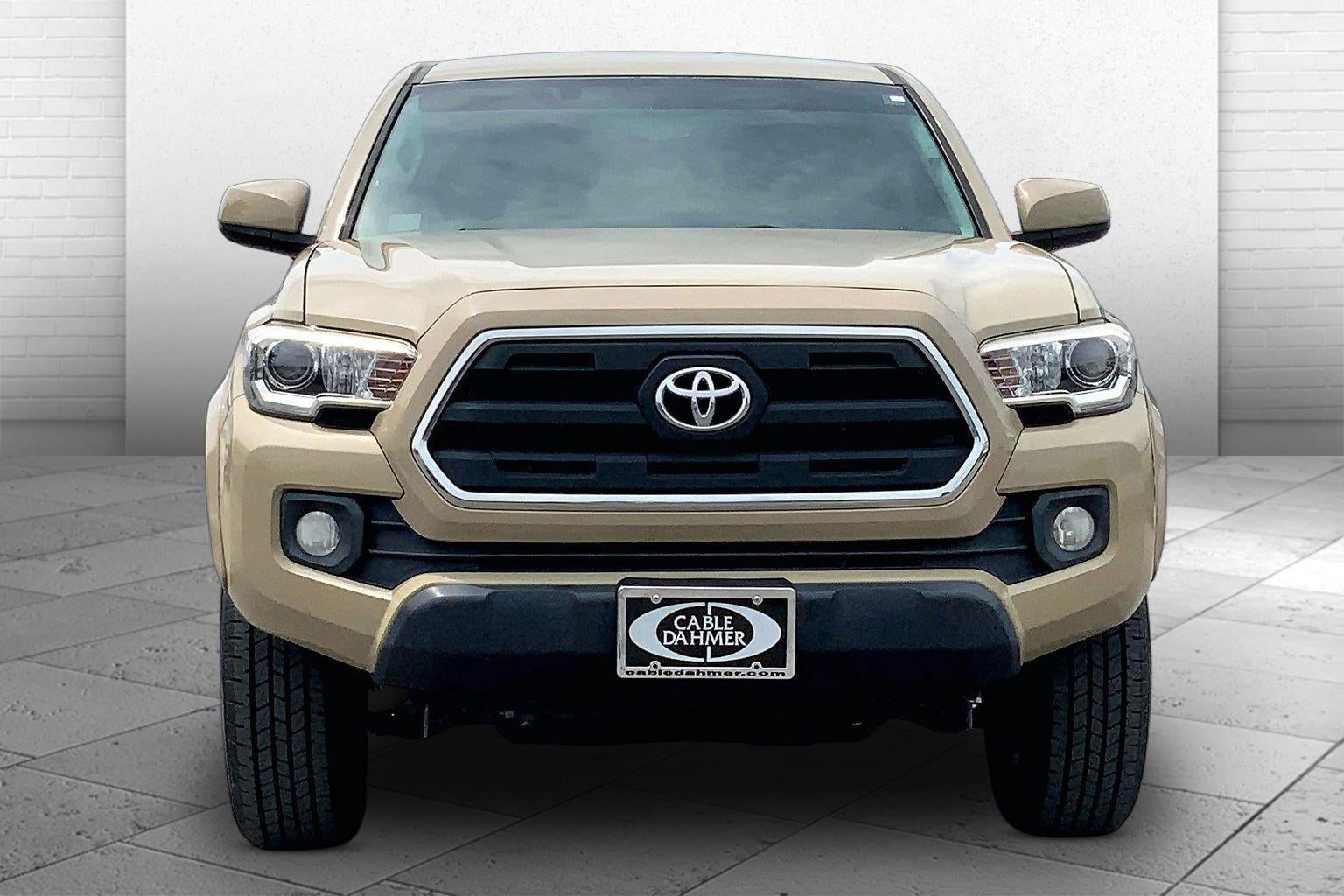 Used 2017 Toyota Tacoma SR5 with VIN 5TFDZ5BN0HX025495 for sale in Kansas City