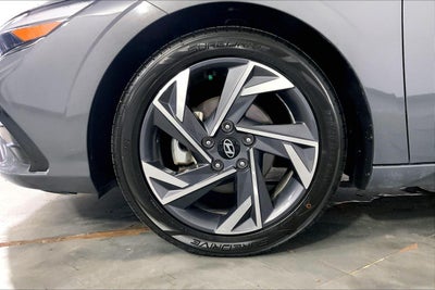 2024 Hyundai Elantra Limited