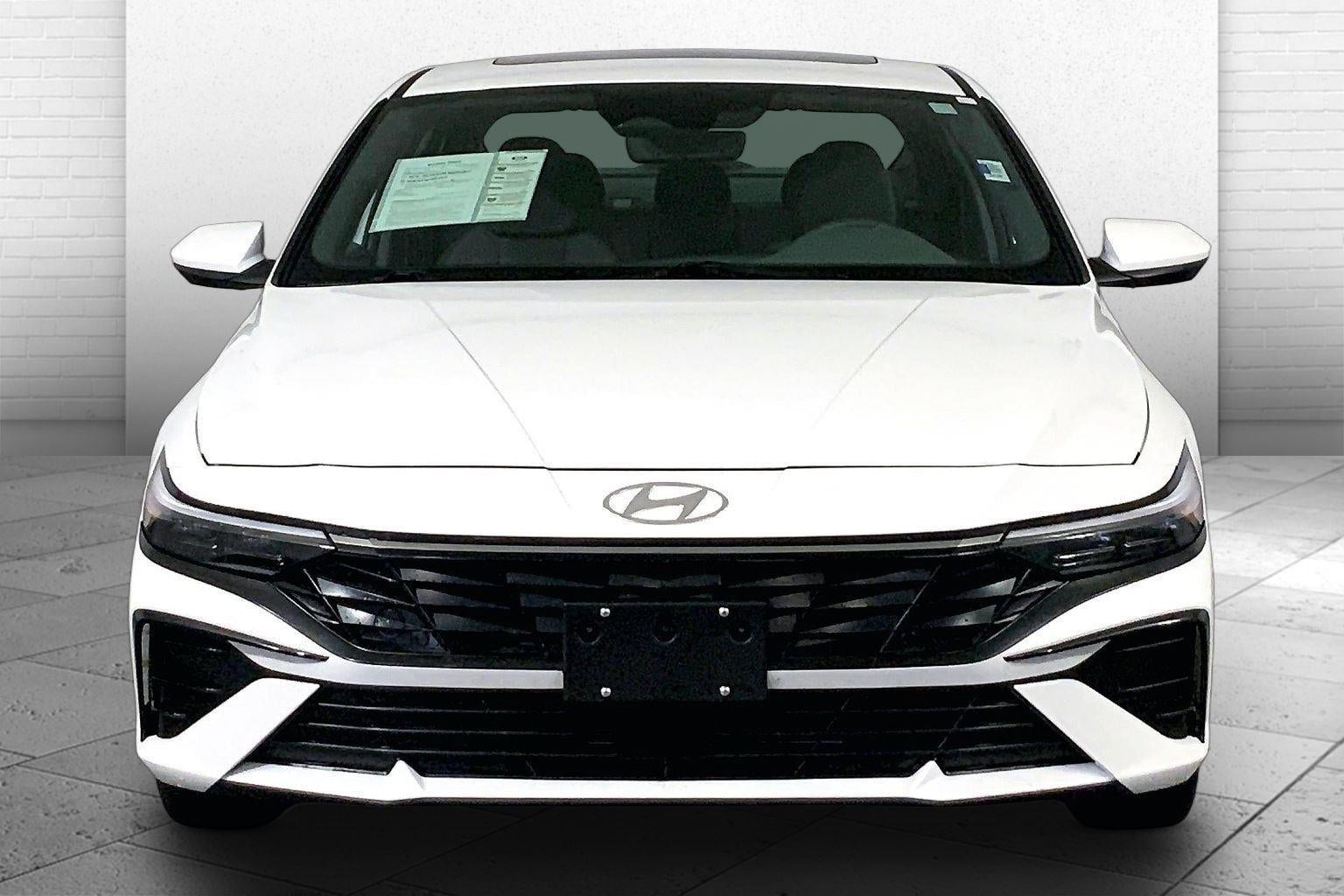 Used 2025 Hyundai Elantra SEL with VIN KMHLS4DG7SU969758 for sale in Kansas City