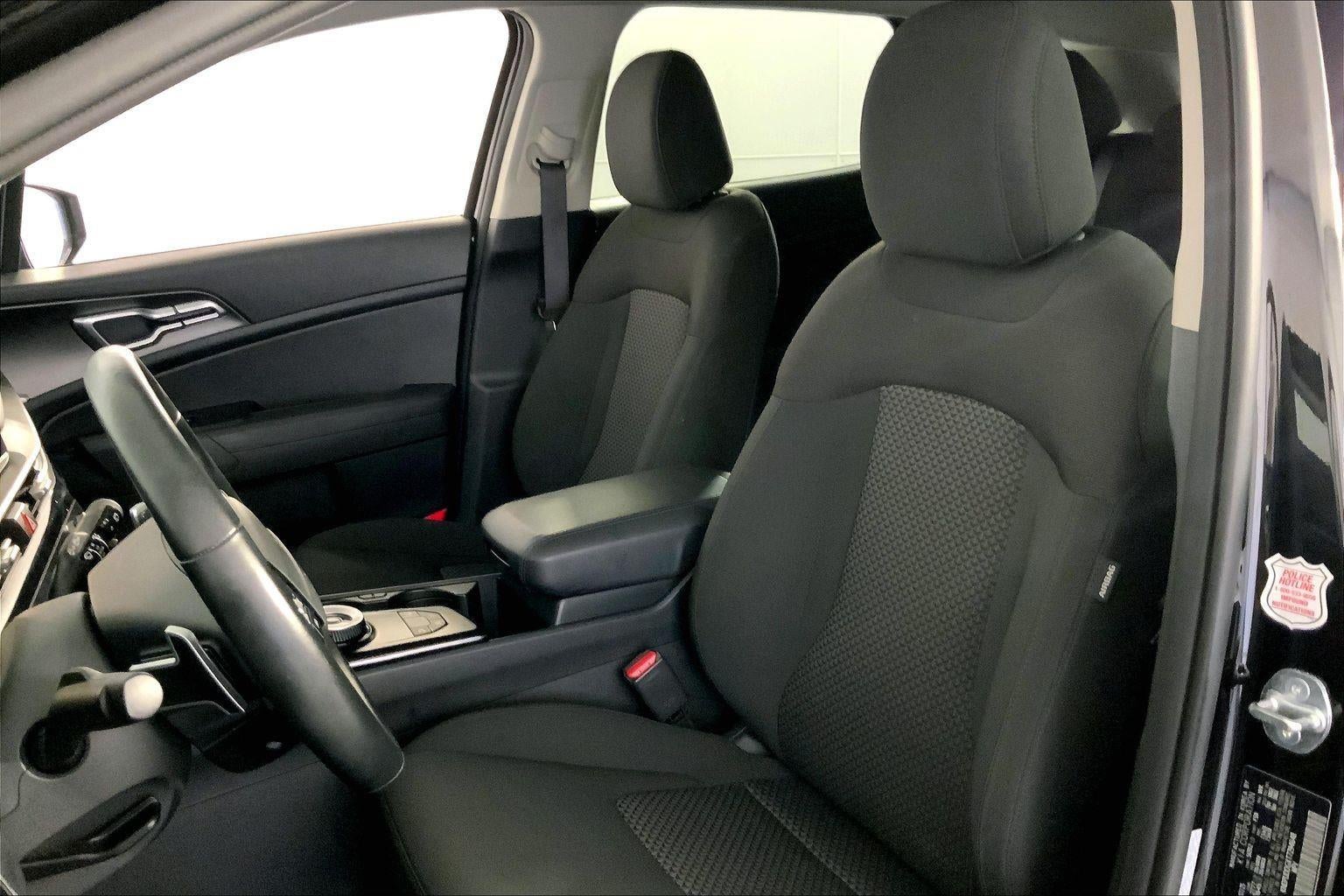2026 Kia Sportage Hybrid S