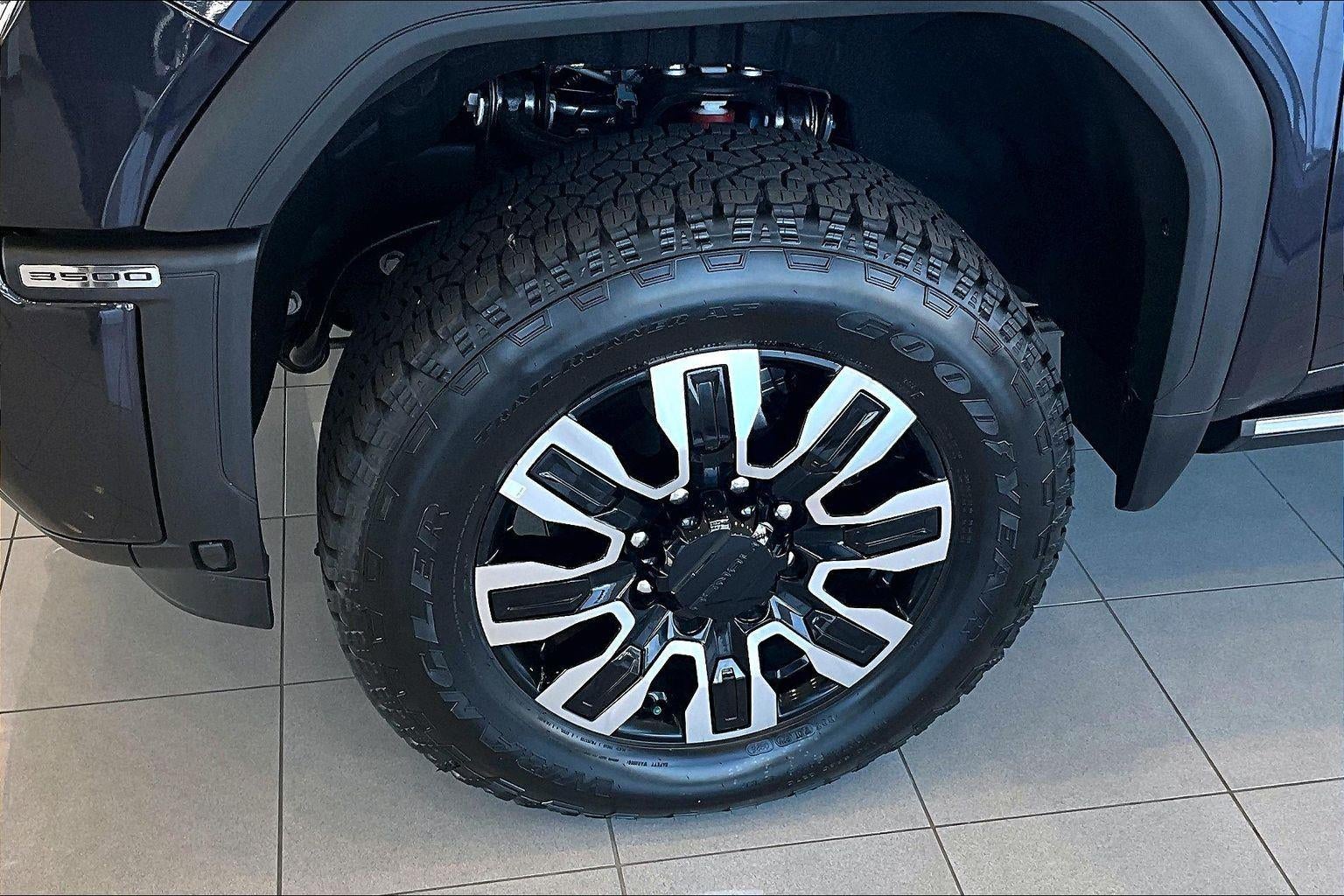 2026 GMC Sierra 3500 HD Denali Ultimate