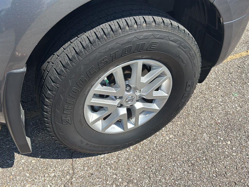 2016 Nissan Frontier SV
