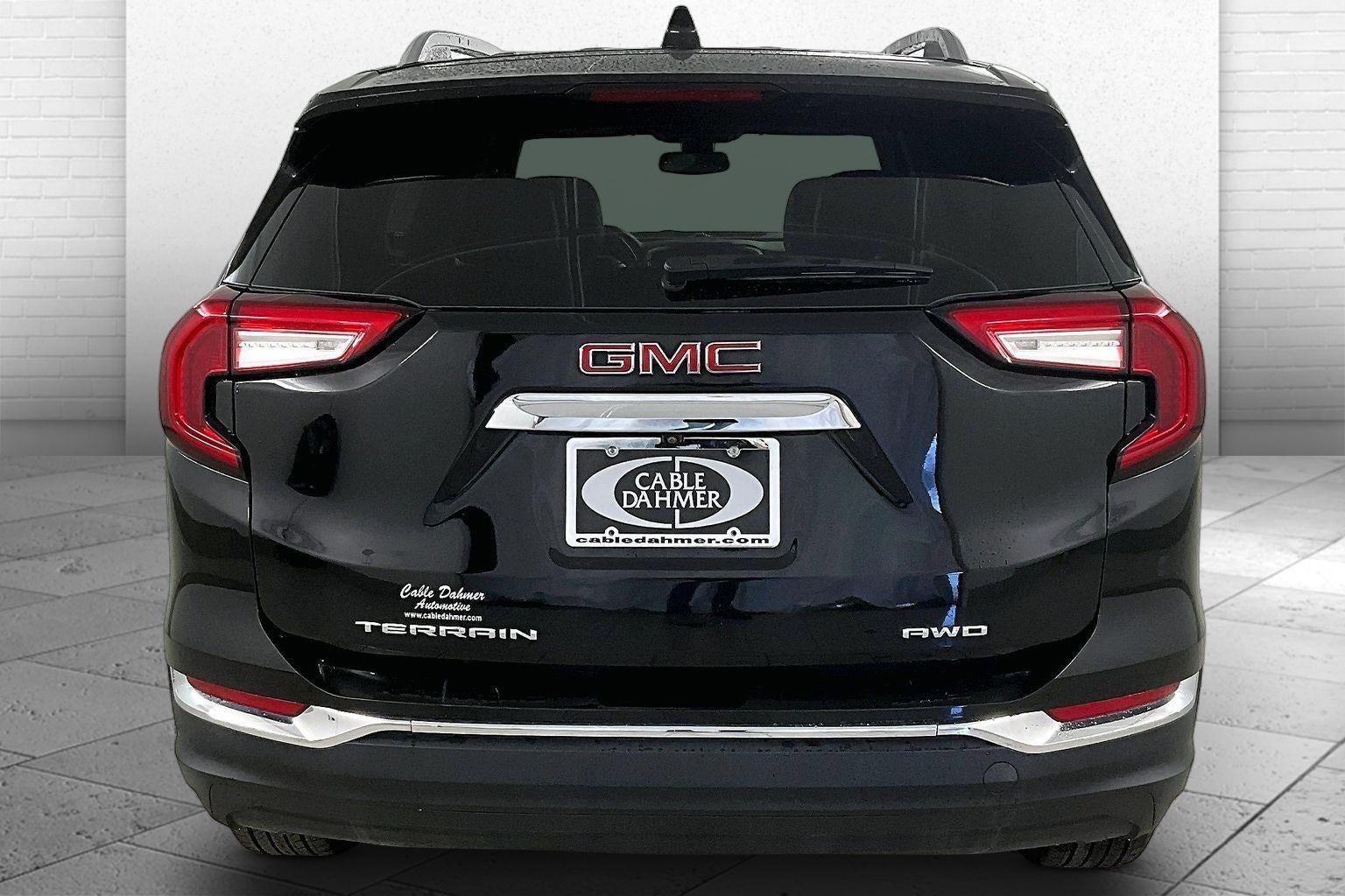 2024 GMC Terrain SLT