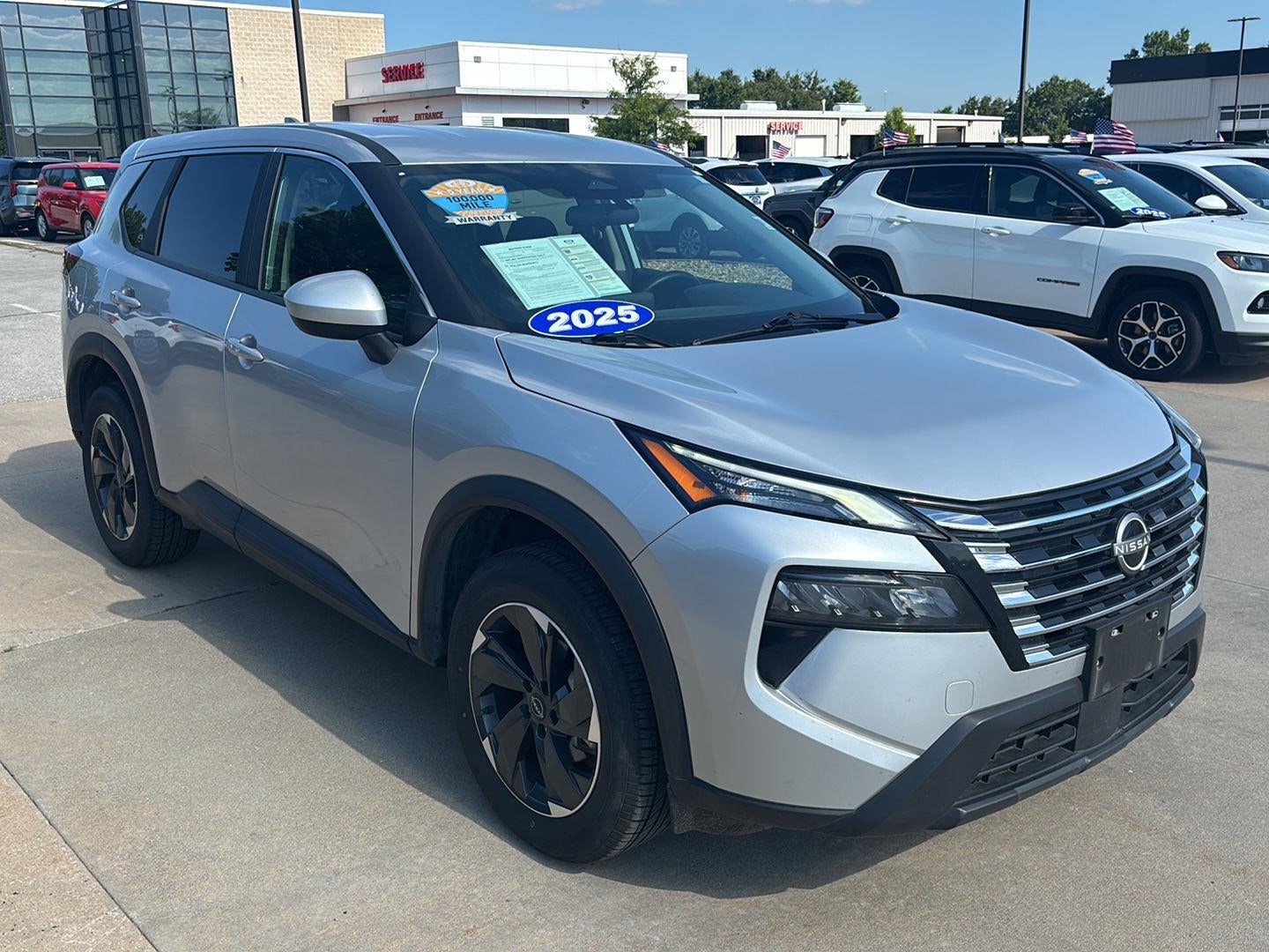 2025 Nissan Rogue SV