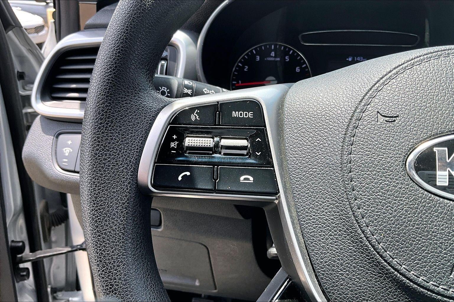 2020 Kia Sorento L