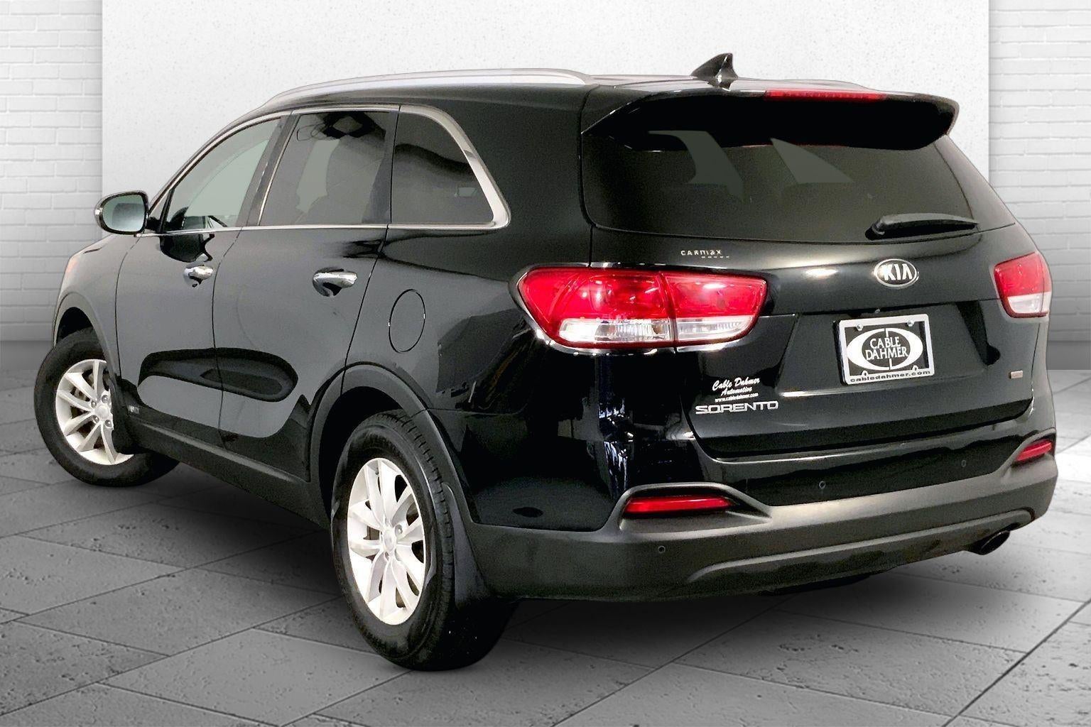 2017 Kia Sorento LX