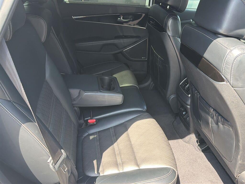 2017 Kia Sorento SXL V6