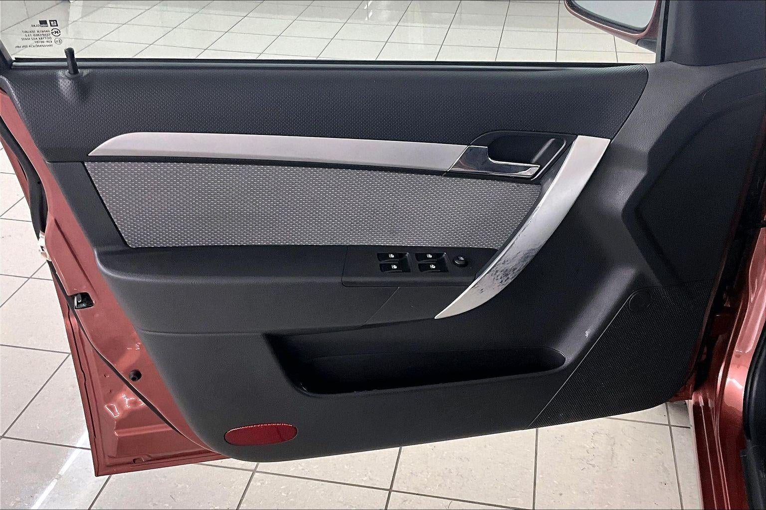 2011 Chevrolet Aveo LT w/1LT