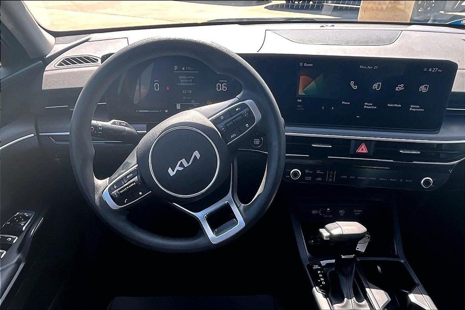 2025 Kia K5 LXS