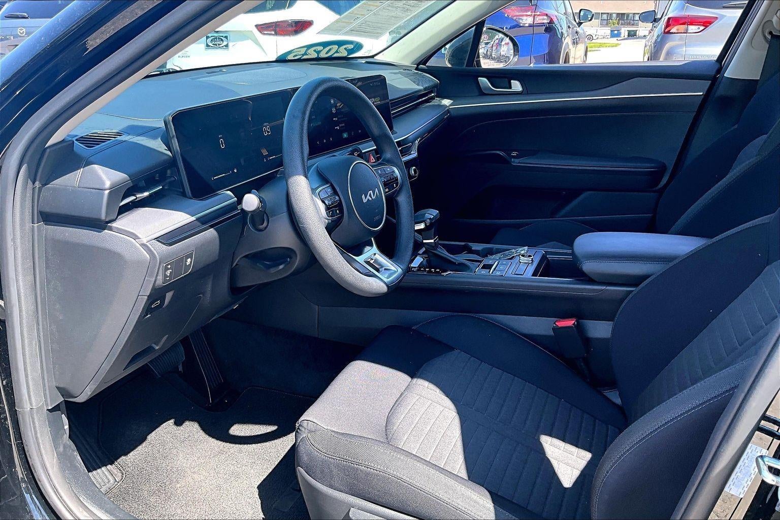 2025 Kia K5 LXS