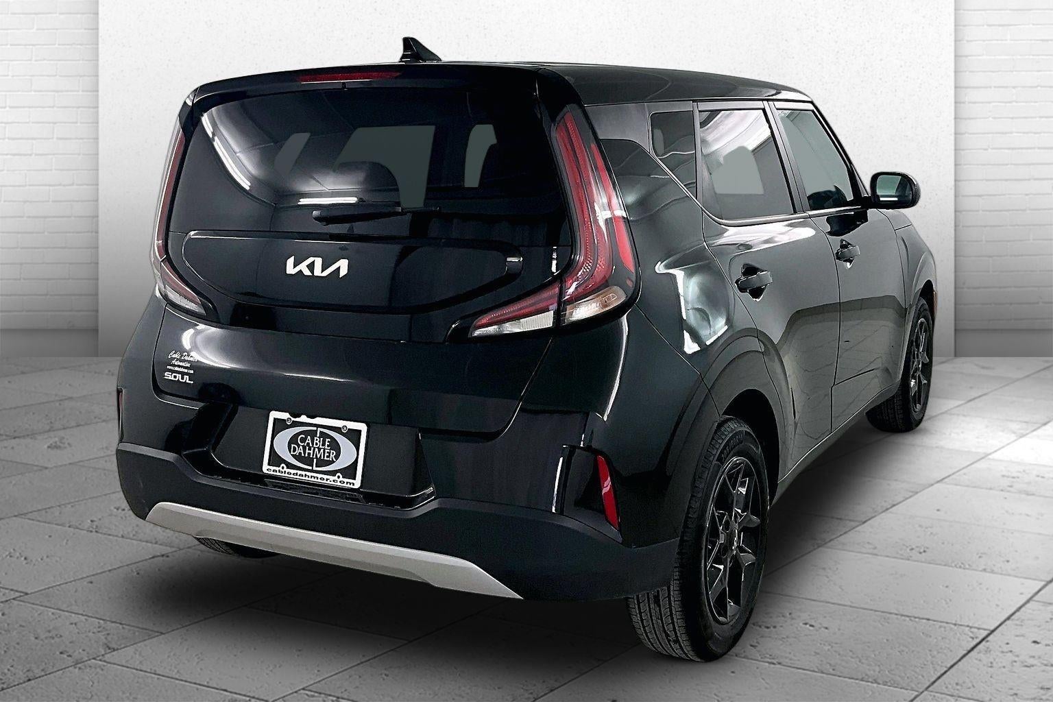 2024 Kia Soul LX