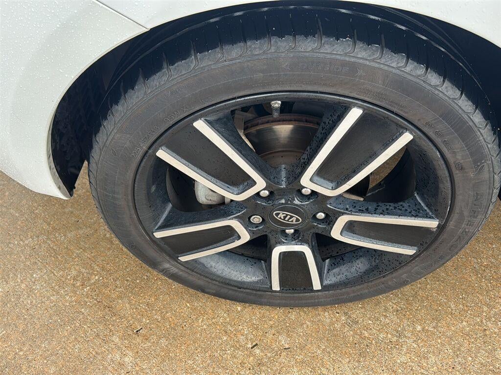 2011 Kia Soul +