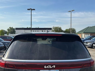 2022 Kia Carnival LX