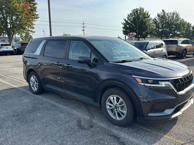 2022 Kia Carnival LX