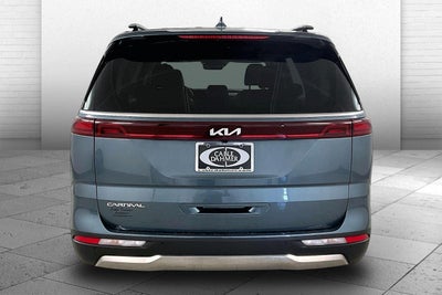 2024 Kia Carnival SX