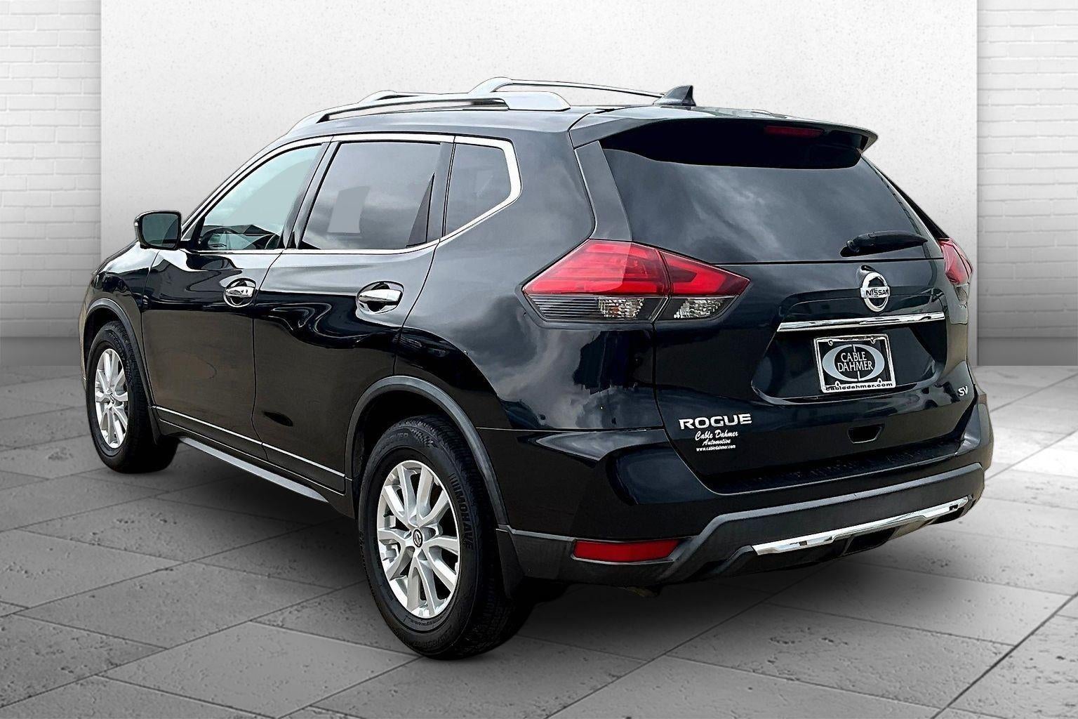 2017 Nissan Rogue SV