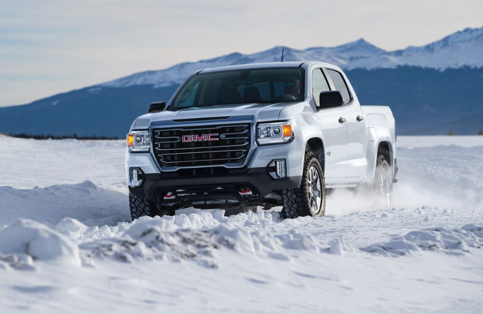GMC Sierra 1500 driving in the snow